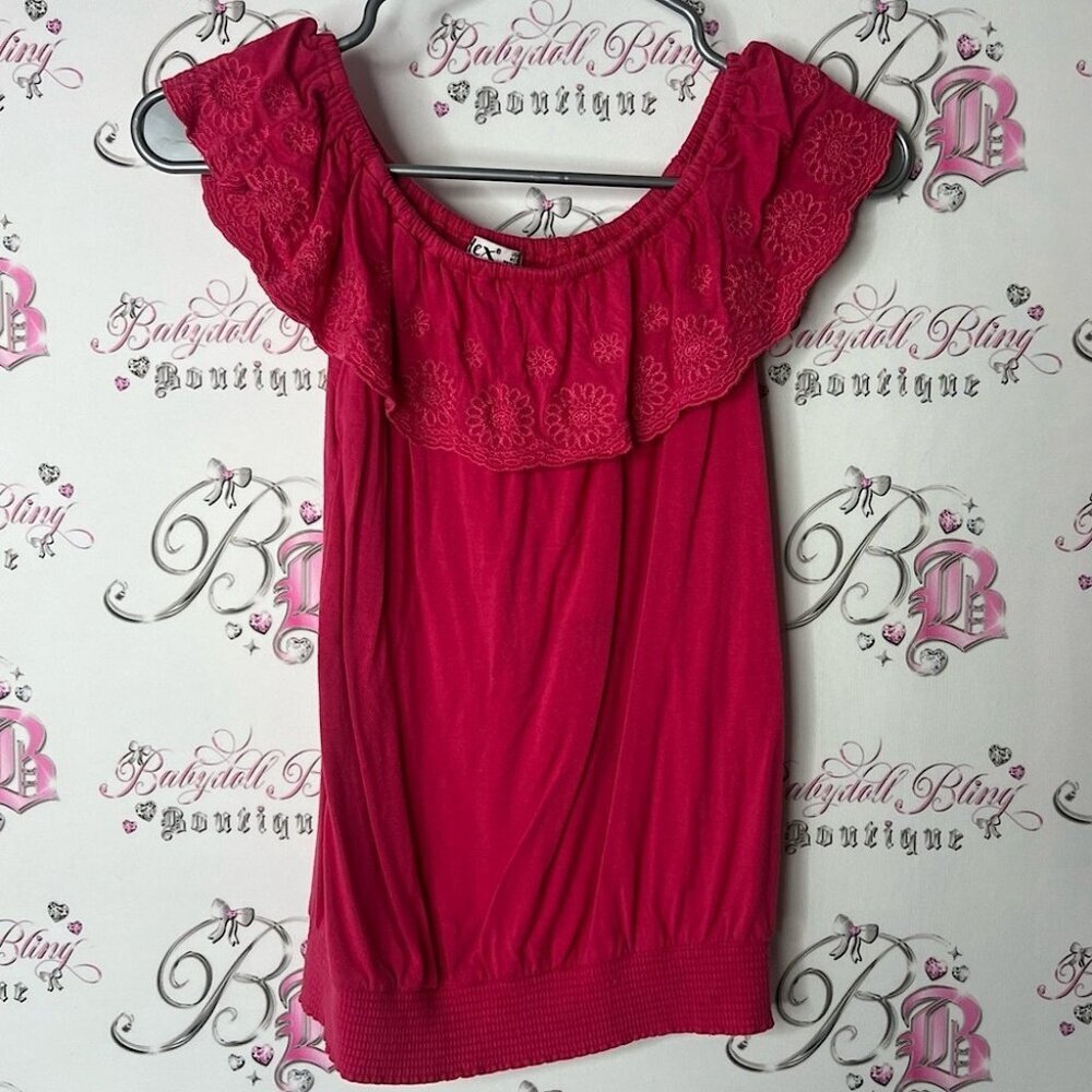 DEX top floral embroidery tshirt style Elegant Red Lace Trim Top